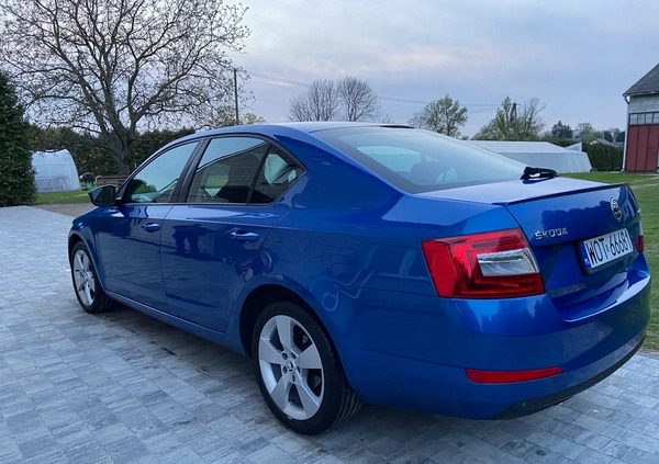 Skoda Octavia cena 35500 przebieg: 271000, rok produkcji 2013 z Warszawa małe 781